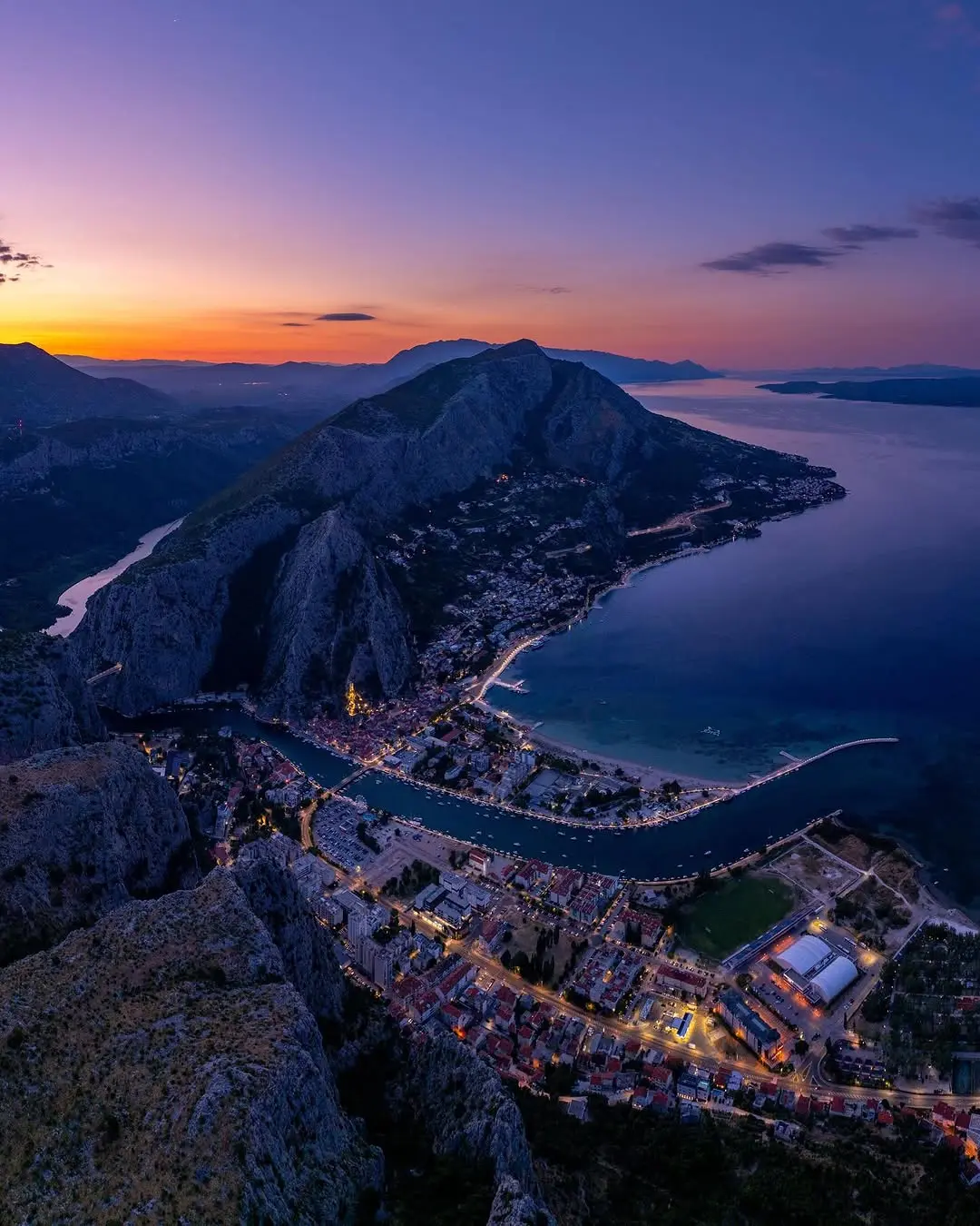 Tour por la ciudad de Omiš